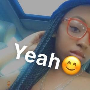 Meet your Posher, Deandranique